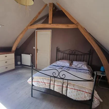 Maison Picarde A Pour 8 Personnes Naours
